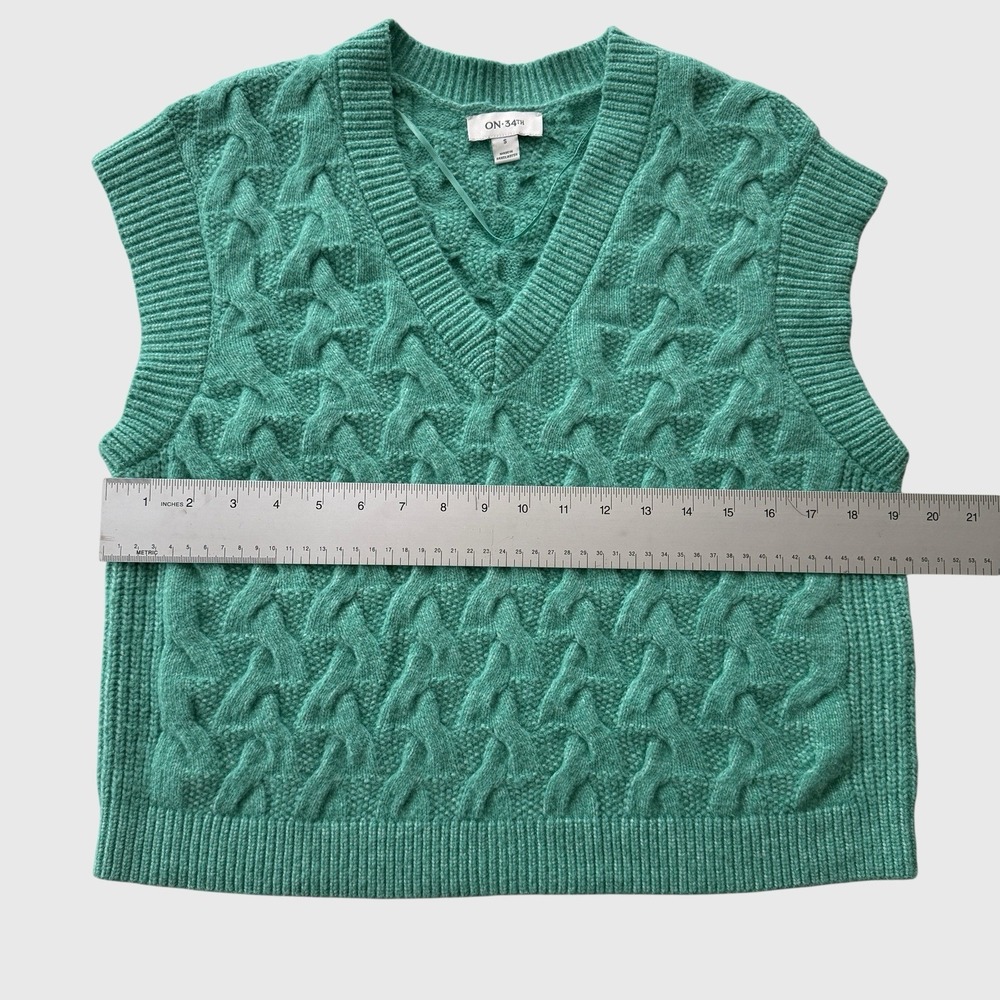 ON 34th Cropped Cable Knit Sweater Vest Spring Green Preppy Boxy Women's Small - Picture 6 of 9